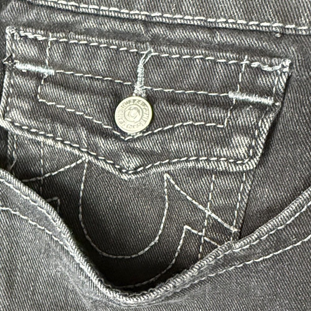 TRUE RELIGION Men's Black Denim Jeans - Picture 7 of 9